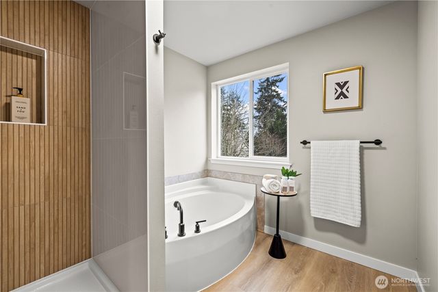 3527 185th St Ct E, Tacoma, WA 98446