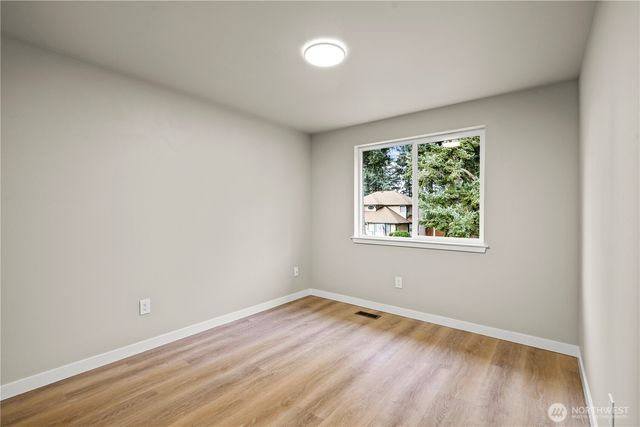 3527 185th St Ct E, Tacoma, WA 98446