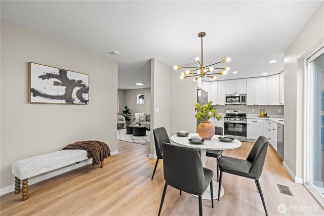 3527 185th St Ct E, Tacoma, WA 98446