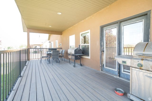 986 VIEW CREST LN, Kaysville, UT 84037
