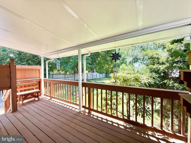 138 W LINWOOD AVE, Maple Shade, NJ 08052