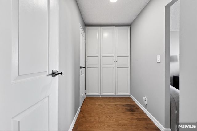 300 Winston Drive 1418, Cliffside Park, NJ 07010