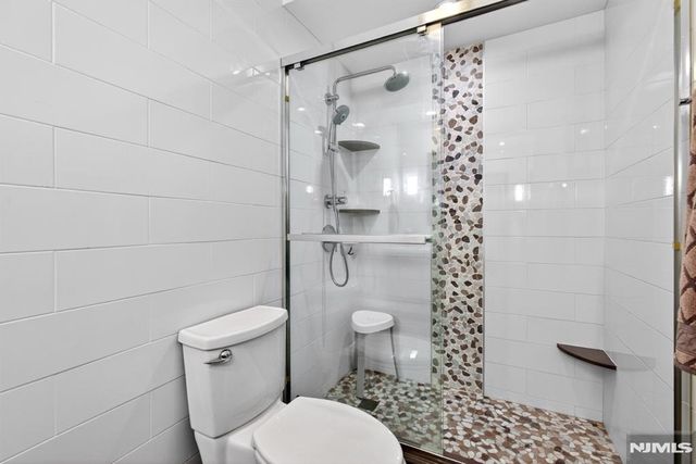 300 Winston Drive 1418, Cliffside Park, NJ 07010
