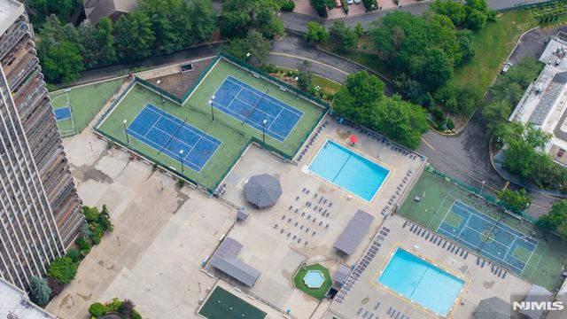 300 Winston Drive 1418, Cliffside Park, NJ 07010