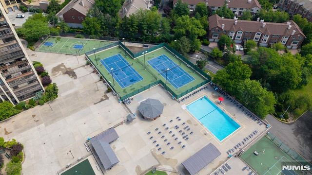 300 Winston Drive 1418, Cliffside Park, NJ 07010