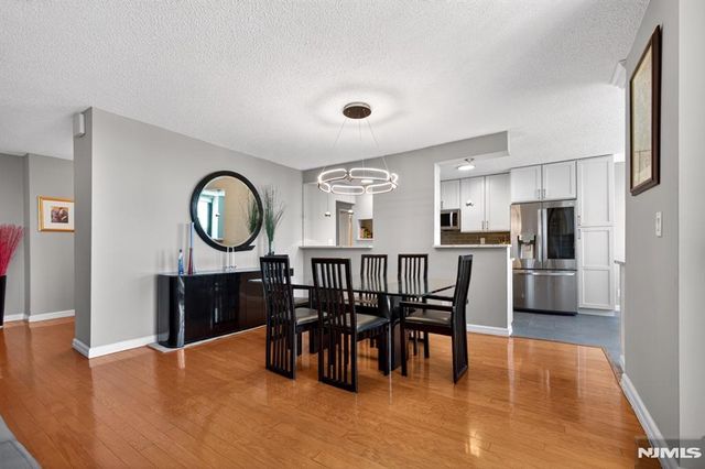 300 Winston Drive 1418, Cliffside Park, NJ 07010