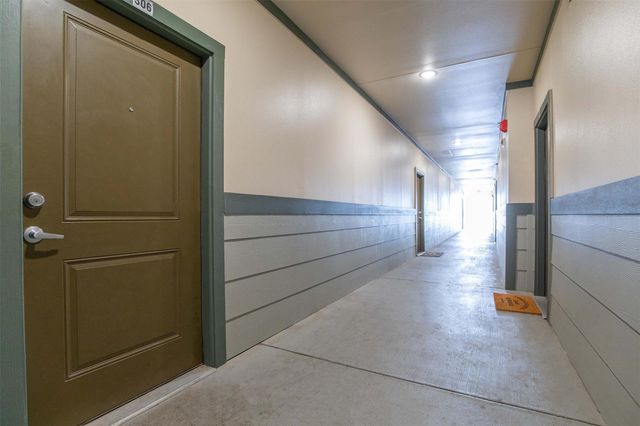 2930 Plum Creek Lane 1111, Houston, TX 77087