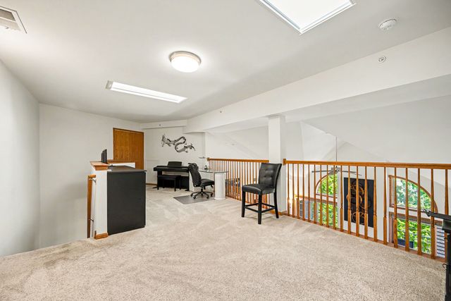 8505 Woodward Avenue 403, Woodridge, IL 60517