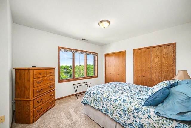 8505 Woodward Avenue 403, Woodridge, IL 60517