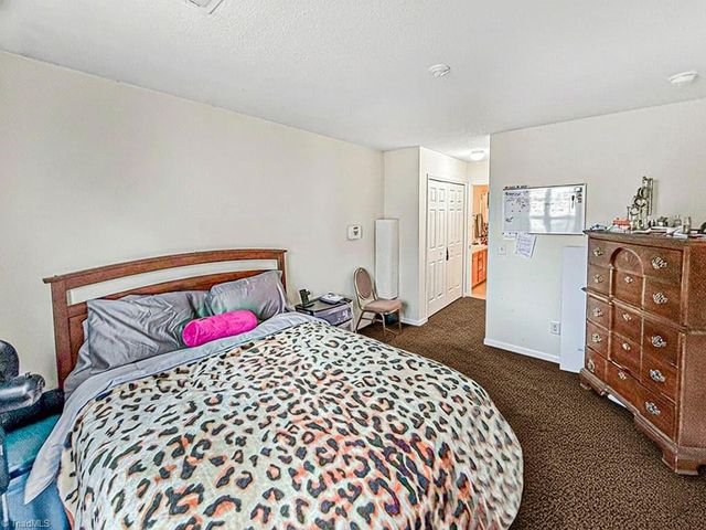 3160 Manchester Avenue, Winston-salem, NC 27103