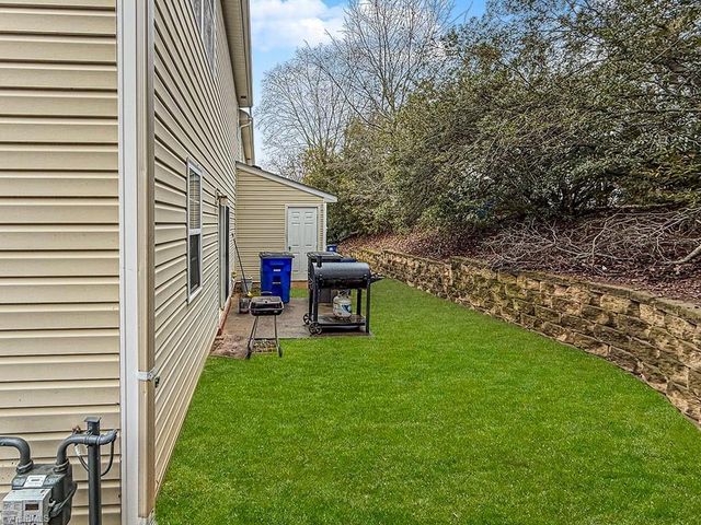 3160 Manchester Avenue, Winston-salem, NC 27103