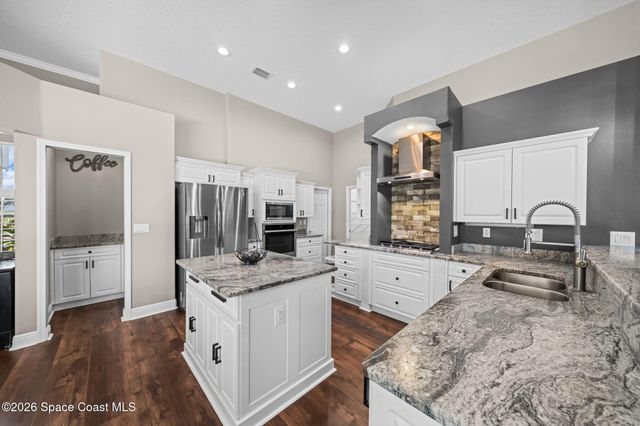 842 Thrasher Drive, Rockledge, FL 32955