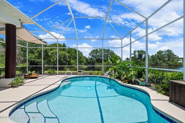 842 Thrasher Drive, Rockledge, FL 32955