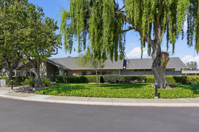 1111 Morse Avenue 227, Sunnyvale, CA 94089