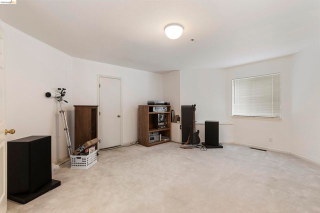 2745 Butters Drive, Oakland, CA 94602