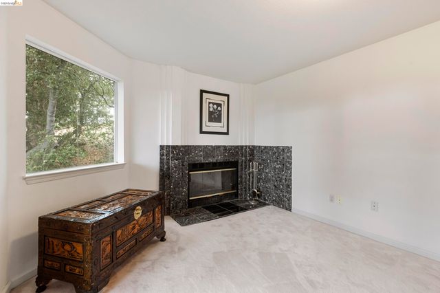 2745 Butters Drive, Oakland, CA 94602