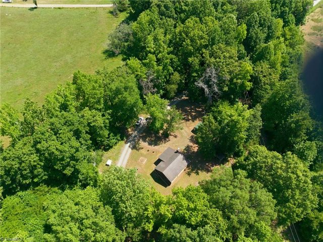 1115 Fiddler Brown Drive, Rockwell, NC 28138