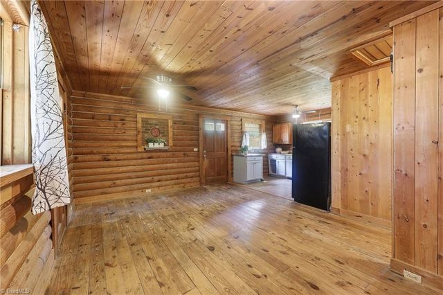 1115 Fiddler Brown Drive, Rockwell, NC 28138