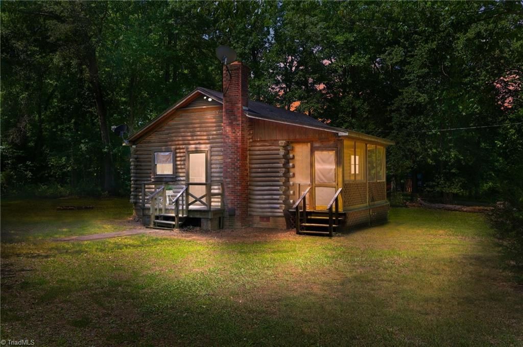 1115 Fiddler Brown Drive, Rockwell, NC 28138