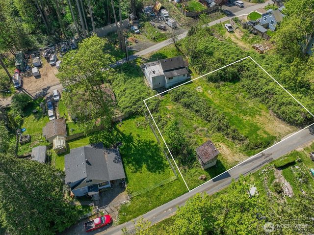 2329 NE Fruitland Drive, Bremerton, WA 98310