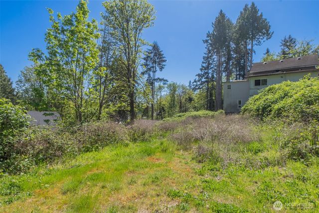 2329 NE Fruitland Drive, Bremerton, WA 98310
