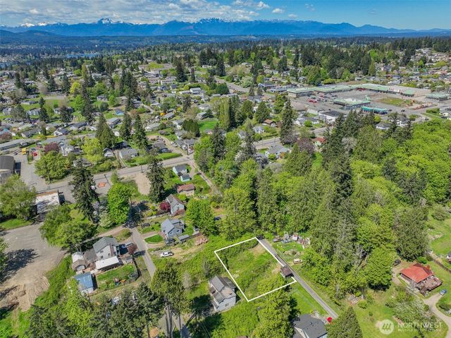 2329 NE Fruitland Drive, Bremerton, WA 98310