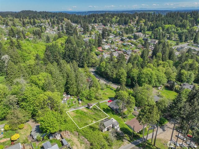 2329 NE Fruitland Drive, Bremerton, WA 98310
