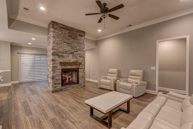 125 White Pine Court, Frankfort, KY 40601