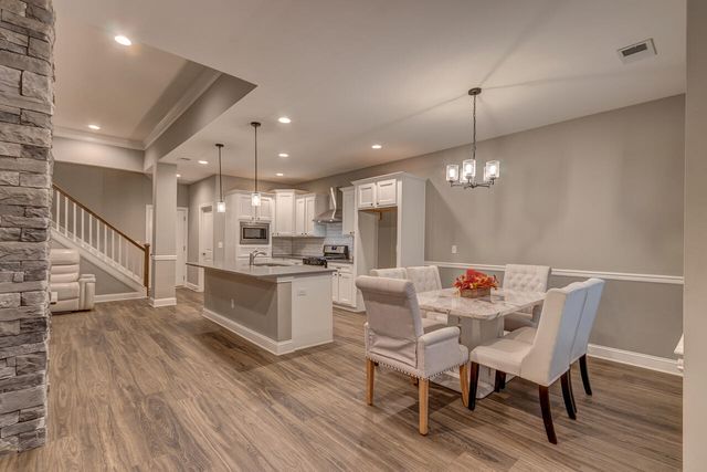 125 White Pine Court, Frankfort, KY 40601