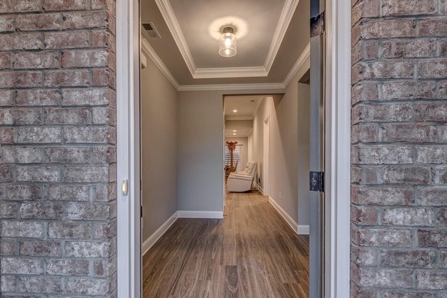 125 White Pine Court, Frankfort, KY 40601