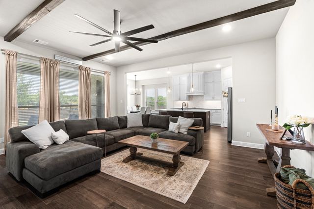 618 Sophia Street, Midlothian, TX 76065