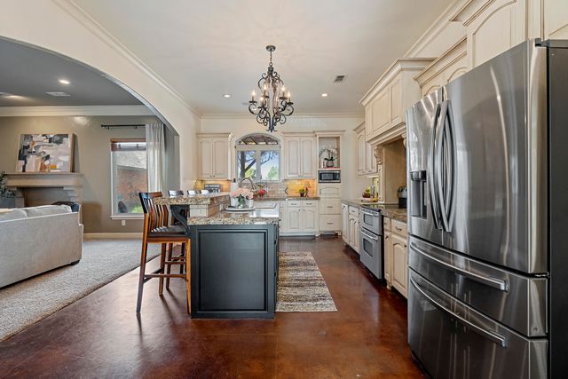 7824 F M 2641, Shallowater, TX 79363