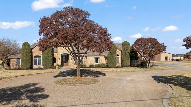 7824 F M 2641, Shallowater, TX 79363