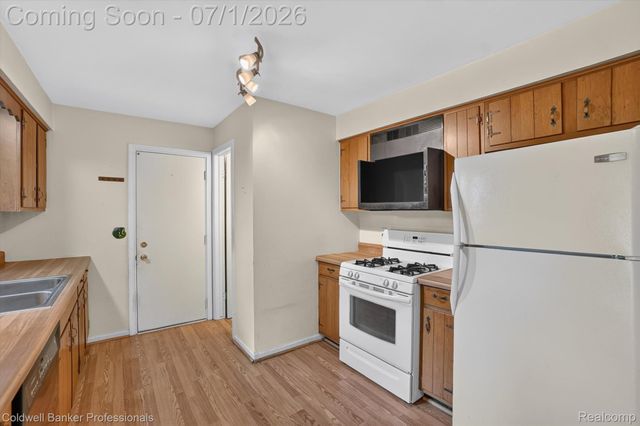 5410 Mancelona Drive, Grand Blanc Charter Township, MI 48439