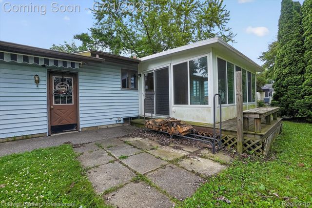5410 Mancelona Drive, Grand Blanc Charter Township, MI 48439