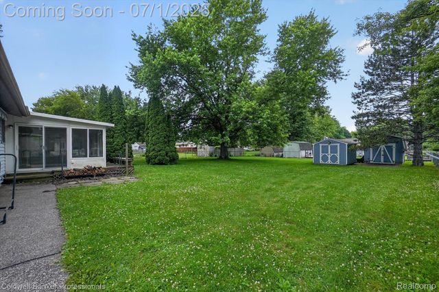 5410 Mancelona Drive, Grand Blanc Charter Township, MI 48439