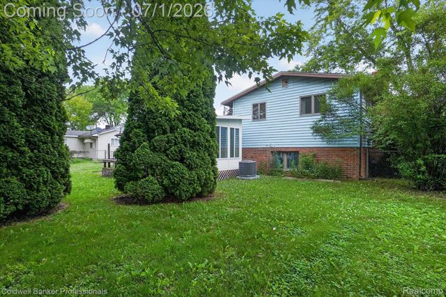 5410 Mancelona Drive, Grand Blanc Charter Township, MI 48439