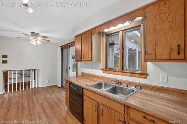 5410 Mancelona Drive, Grand Blanc Charter Township, MI 48439