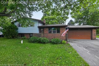 5410 Mancelona Drive, Grand Blanc Charter Township, MI 48439