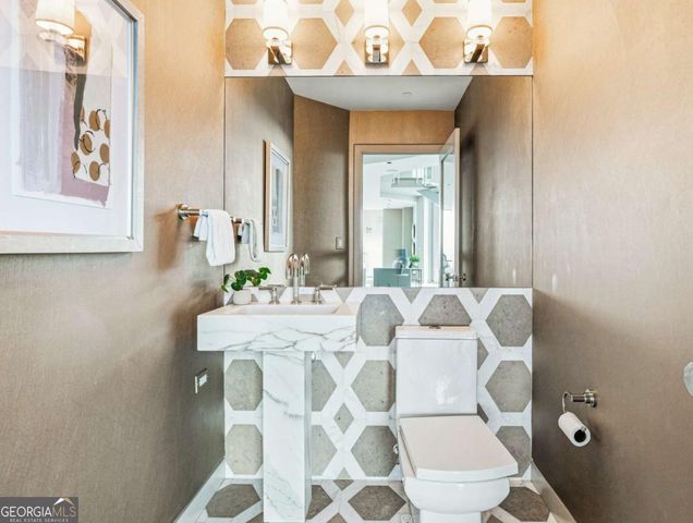 2795 Peachtree Road NE 2601, Atlanta, GA 30305