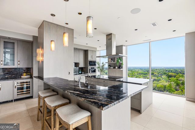 2795 Peachtree Road NE 2601, Atlanta, GA 30305