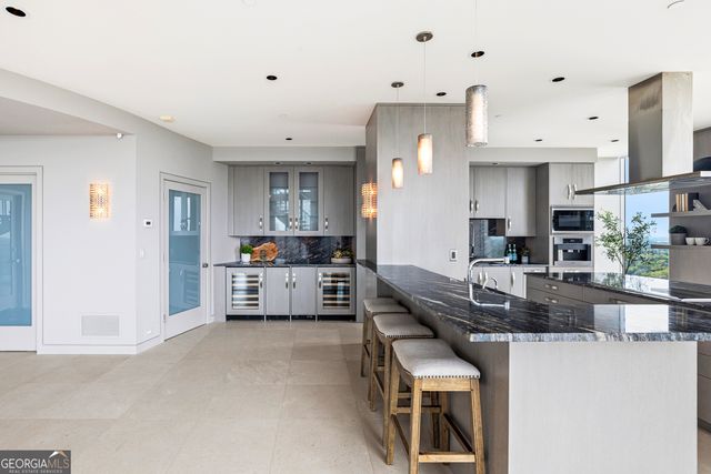 2795 Peachtree Road NE 2601, Atlanta, GA 30305