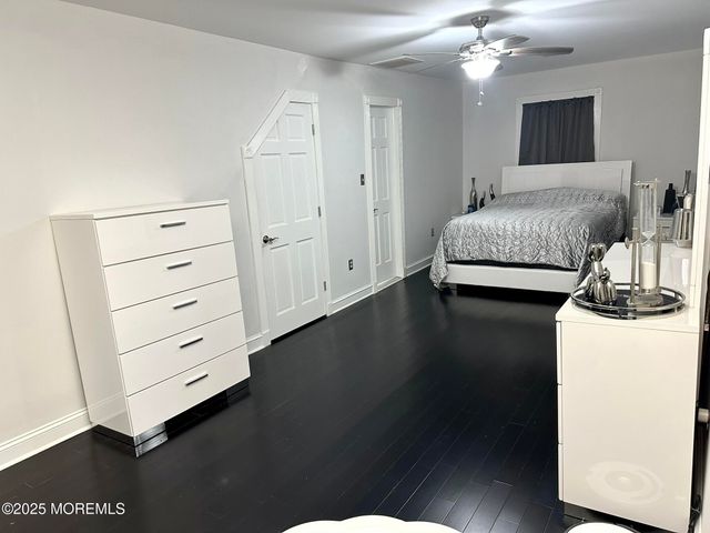 19 Center Street, Barnegat, NJ 08005