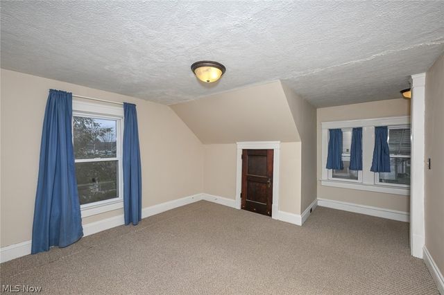 329 Redwood Street SW, Beach City, OH 44608