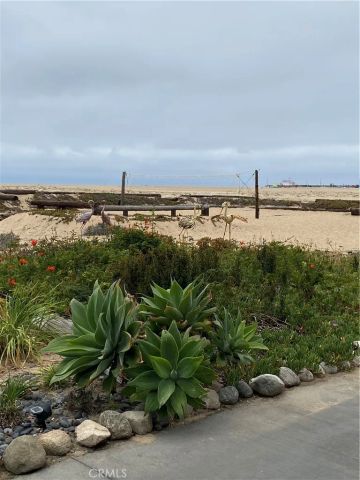 1119 E Balboa Boulevard A, Newport Beach, CA 92661