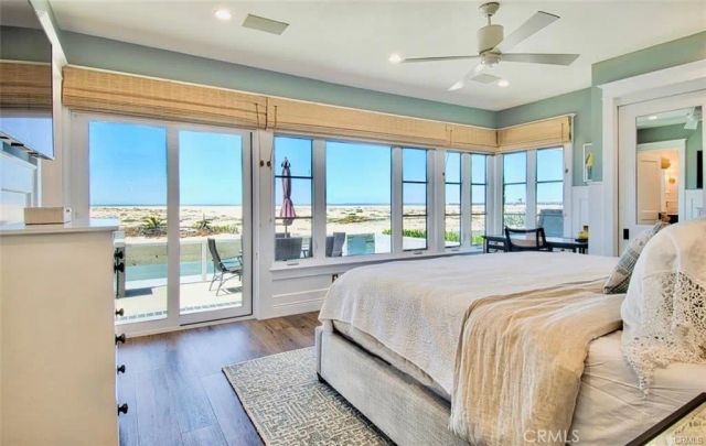1119 E Balboa Boulevard A, Newport Beach, CA 92661
