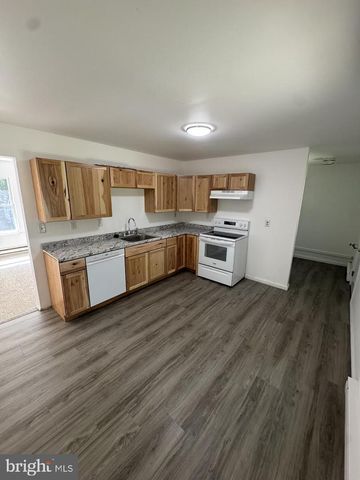 50 ASTER ST, Browns Mills, NJ 08015