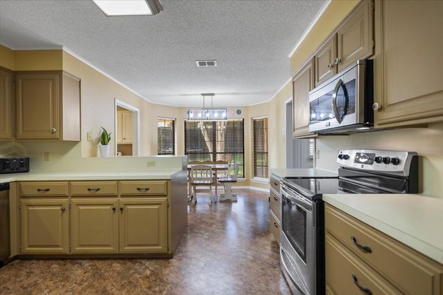 3108 Varsity Drive, Tyler, TX 75701