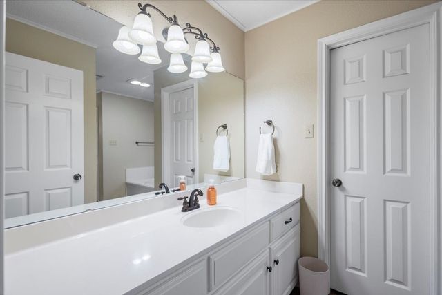 3108 Varsity Drive, Tyler, TX 75701