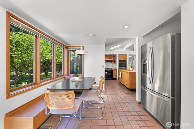 3169 Agate Bay Lane, Bellingham, WA 98226